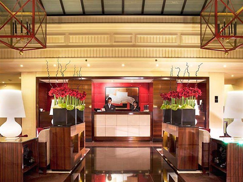 โรงแรมเรอแนสซองซ์ ปารีส ว็องโดม ภายใน รูปภาพ